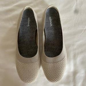 Women's Tree Breezer Ballet Flats Size 9 Cream/Taupe